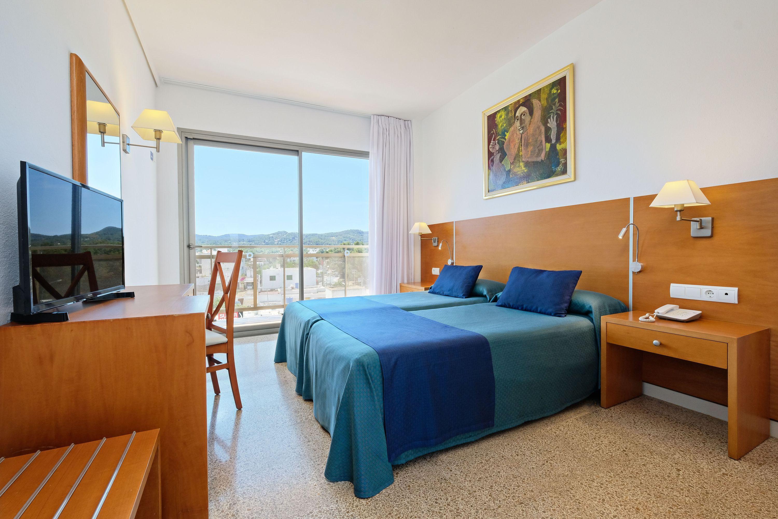 Azuline Hotel S'Anfora & Fleming (Adults Only) سان أنطونيو المظهر الخارجي الصورة