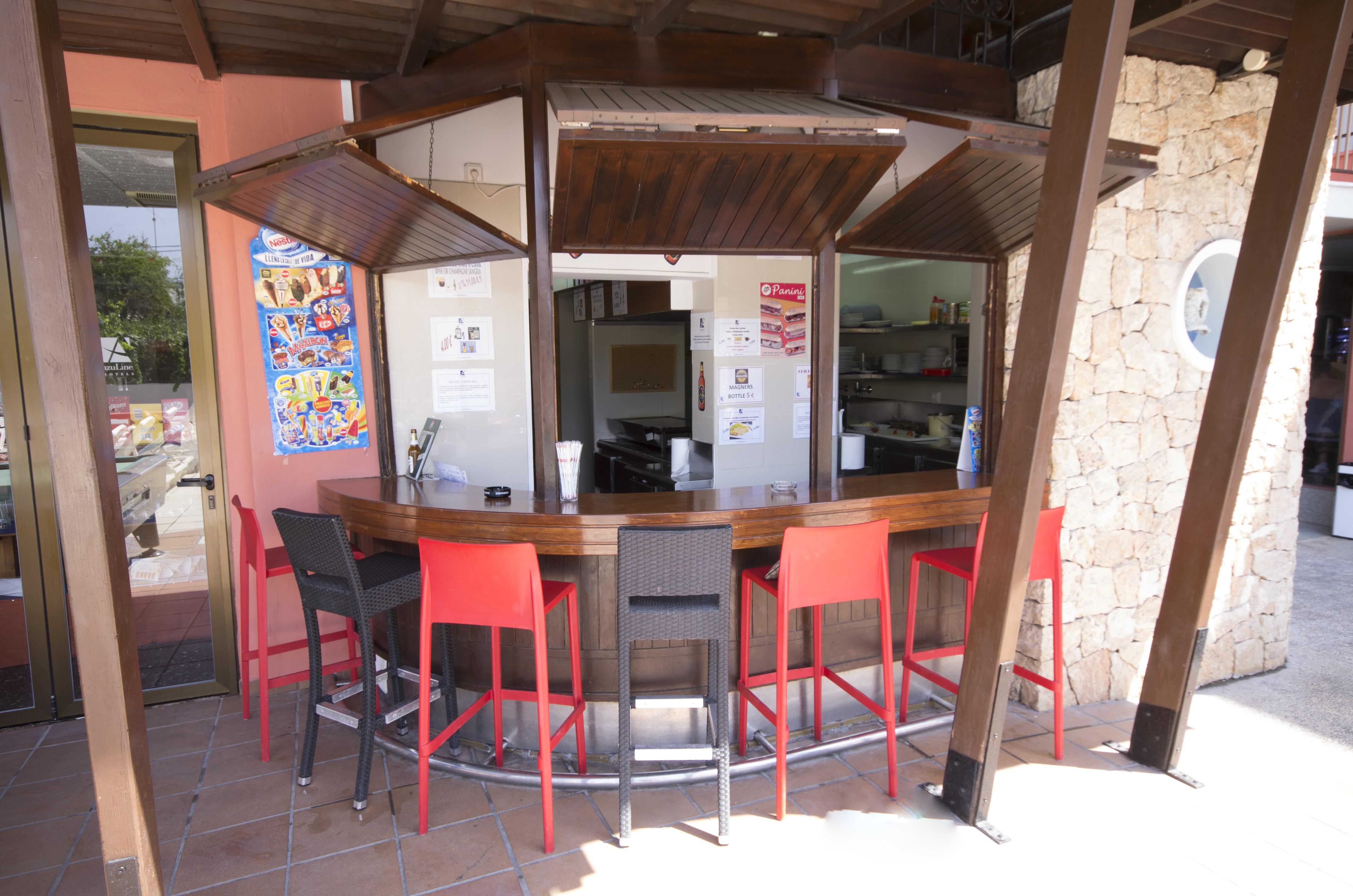 Azuline Hotel S'Anfora & Fleming (Adults Only) سان أنطونيو المظهر الخارجي الصورة