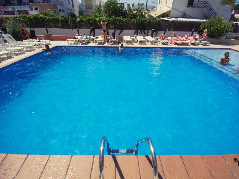 Azuline Hotel S'Anfora & Fleming (Adults Only) سان أنطونيو المظهر الخارجي الصورة