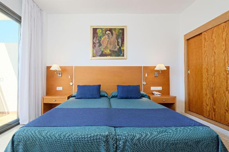 Azuline Hotel S'Anfora & Fleming (Adults Only) سان أنطونيو الغرفة الصورة