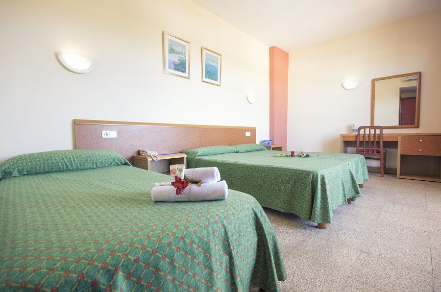 Azuline Hotel S'Anfora & Fleming (Adults Only) سان أنطونيو المظهر الخارجي الصورة